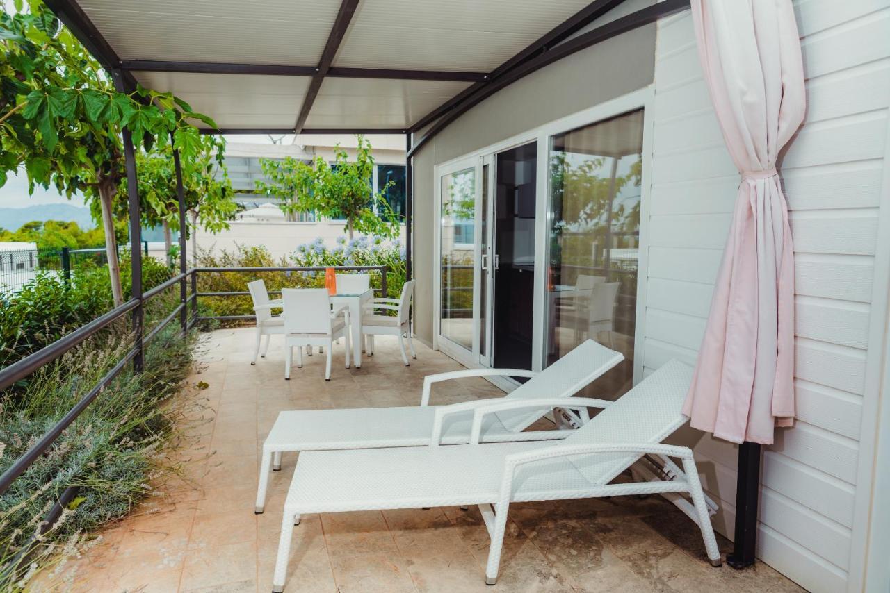 Poseidon Mobile Home Resort Makarska Exterior foto